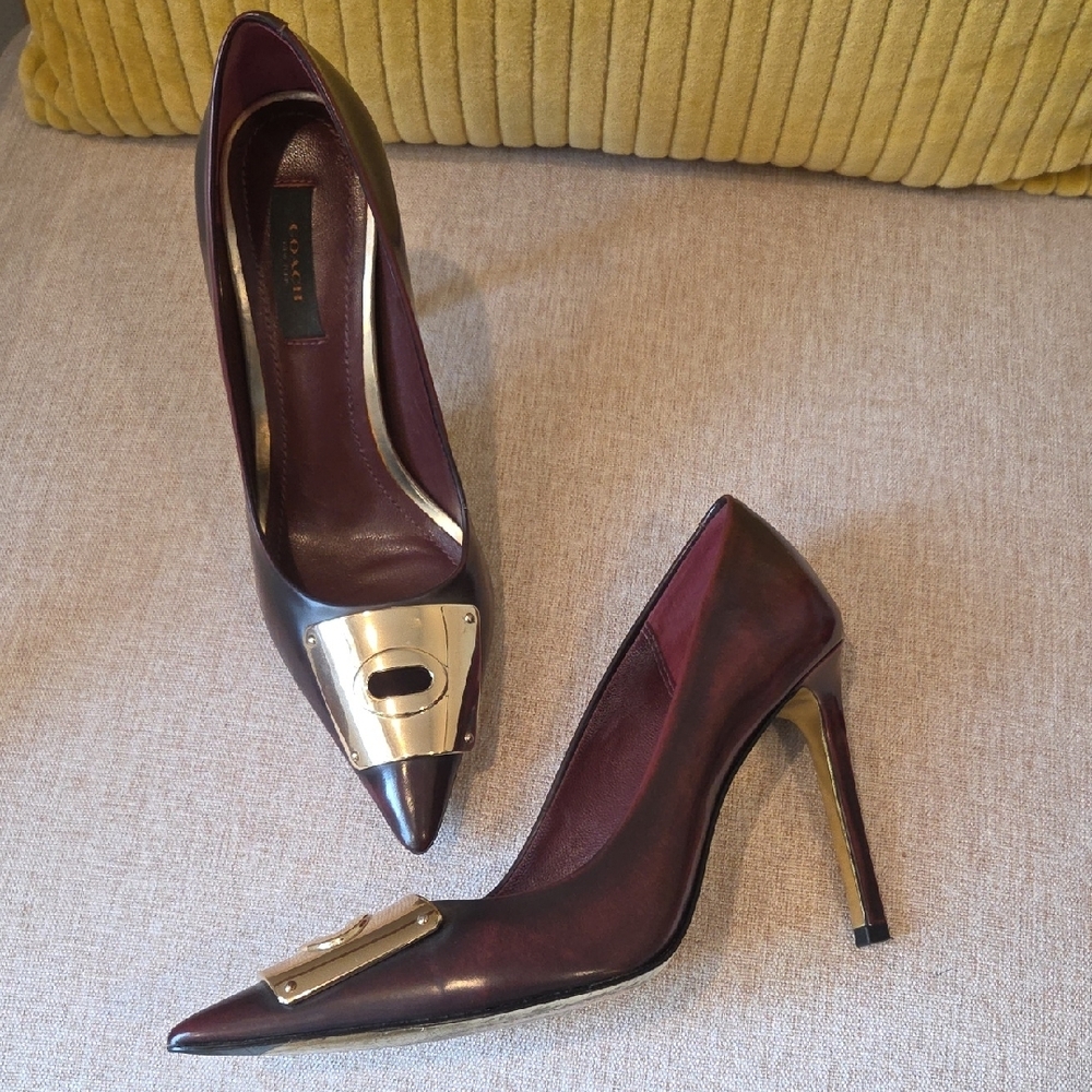 Coach Women's Oxblood Pumps With Gold Buckle